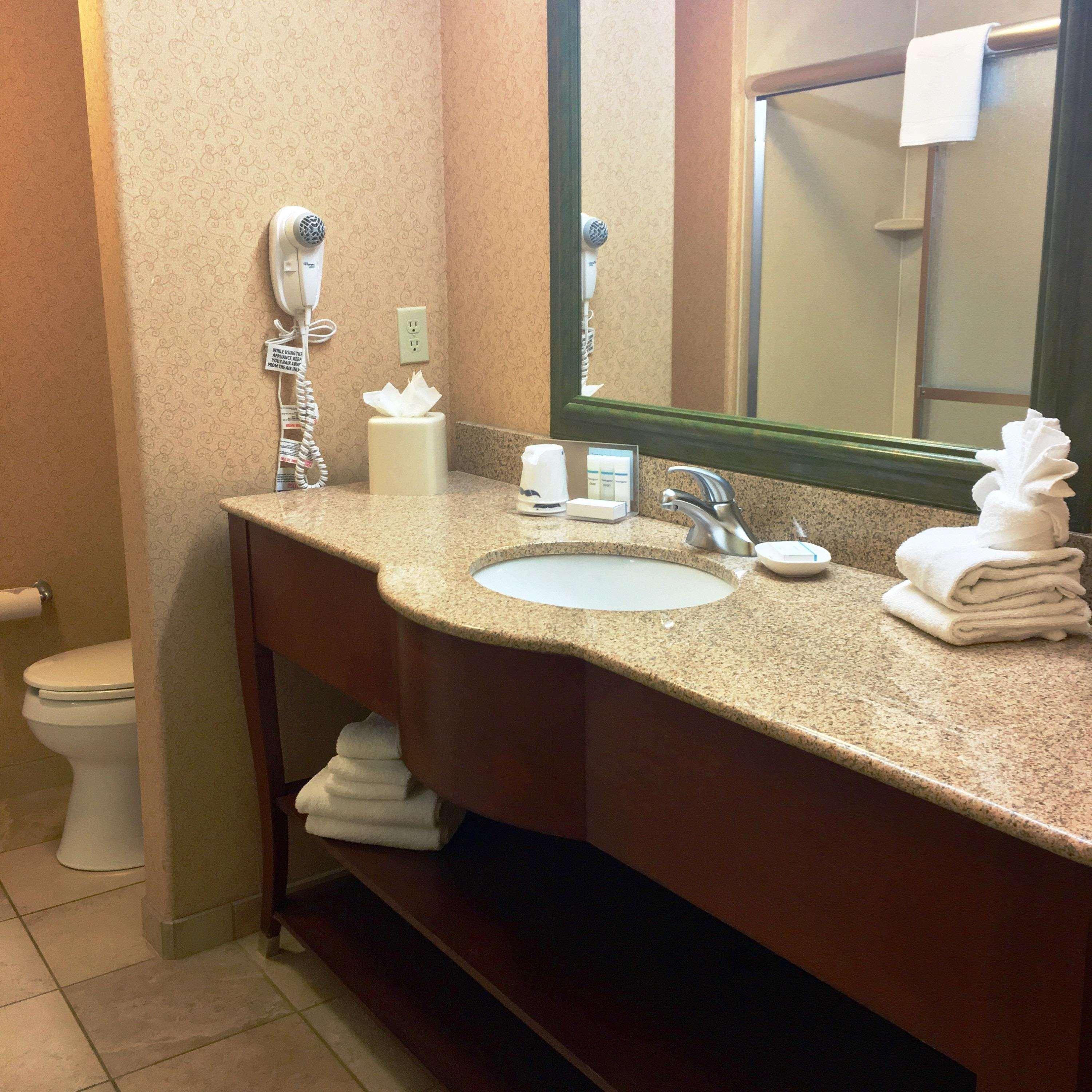 Hampton Inn Hays-North Of I-70 Eksteriør bilde