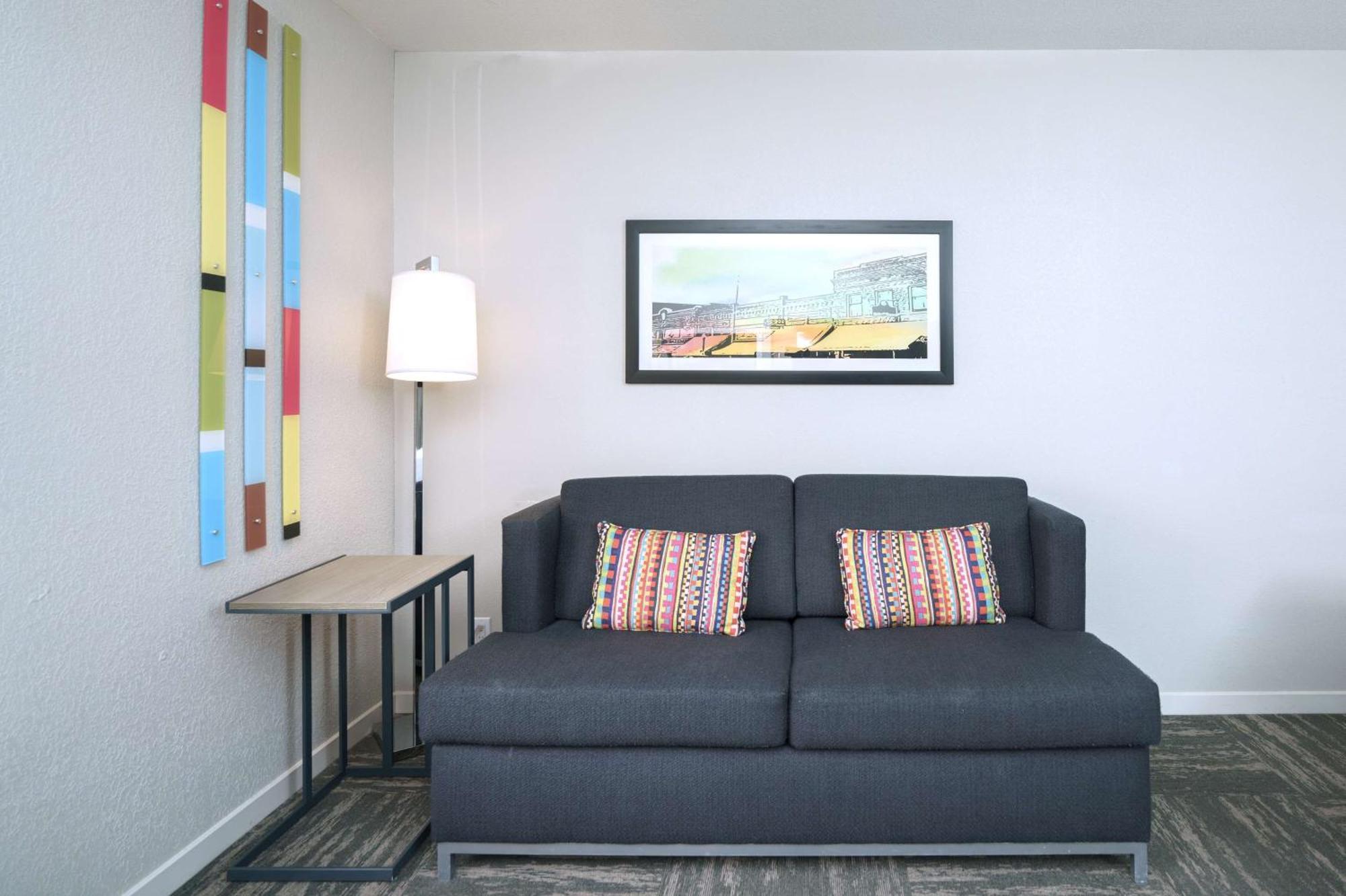 Hampton Inn Hays-North Of I-70 Eksteriør bilde