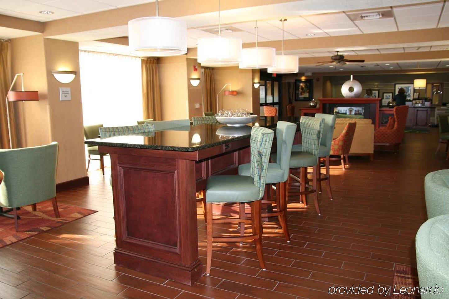 Hampton Inn Hays-North Of I-70 Eksteriør bilde